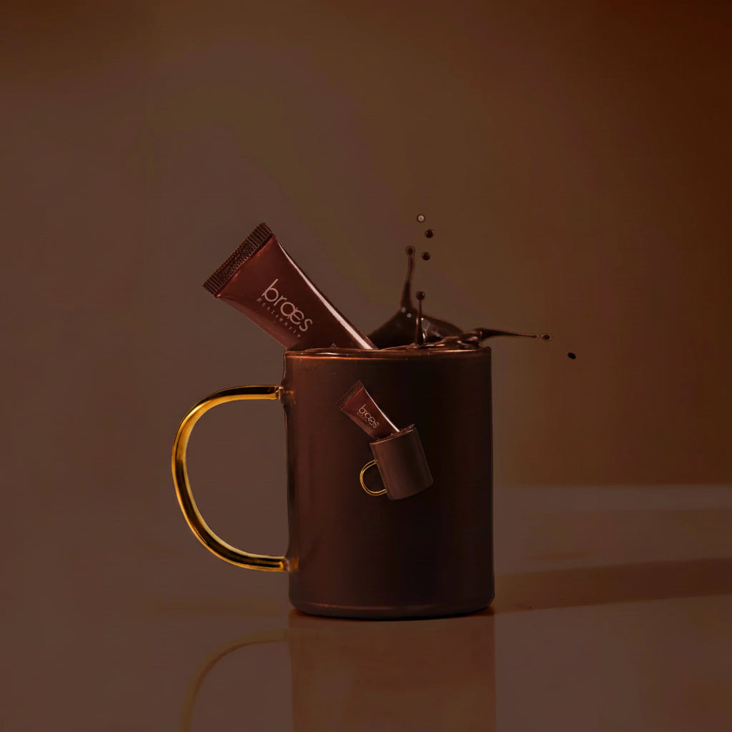 The Blurring Gloss Bomb – Hot Cocoa