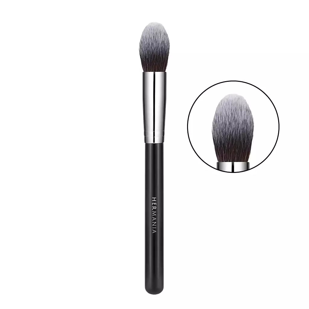 Hermania Tapered  Brush for Powder & Highlighter - F25