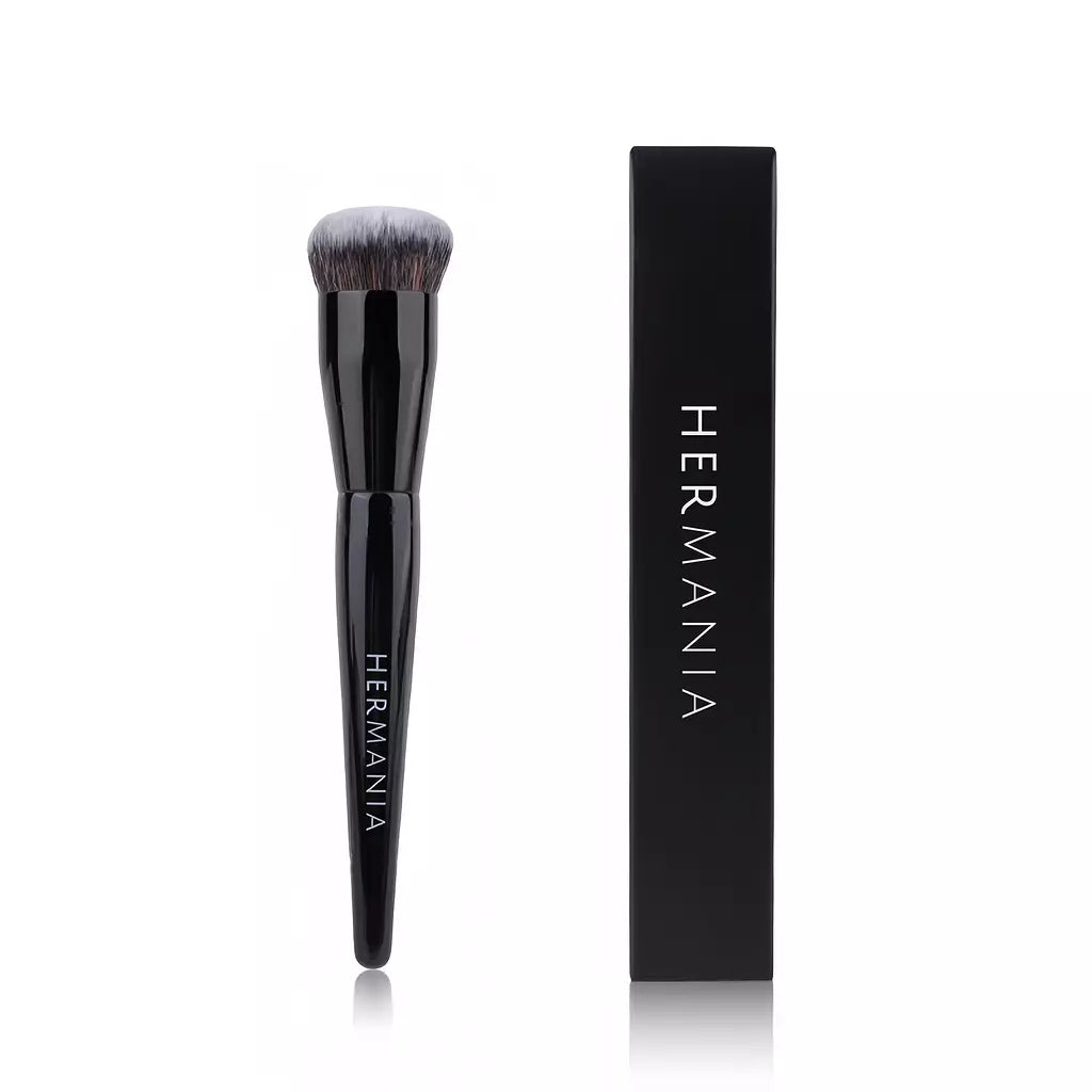 Hermania Flat Top Foundation Brush - F90